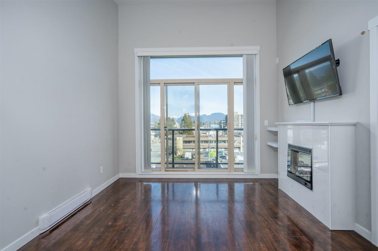 PH 606-22318 Lougheed Highway, Maple Ridge, BC, V2X 2T4 - 8