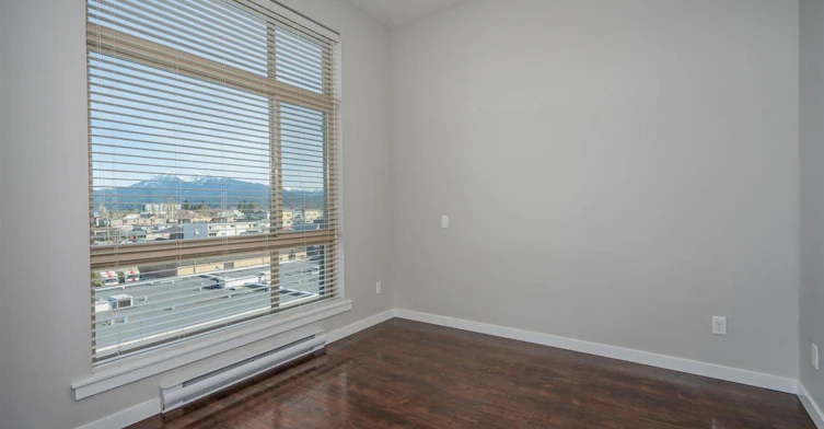 PH 606-22318 Lougheed Highway, Maple Ridge, BC, V2X 2T4 - 11