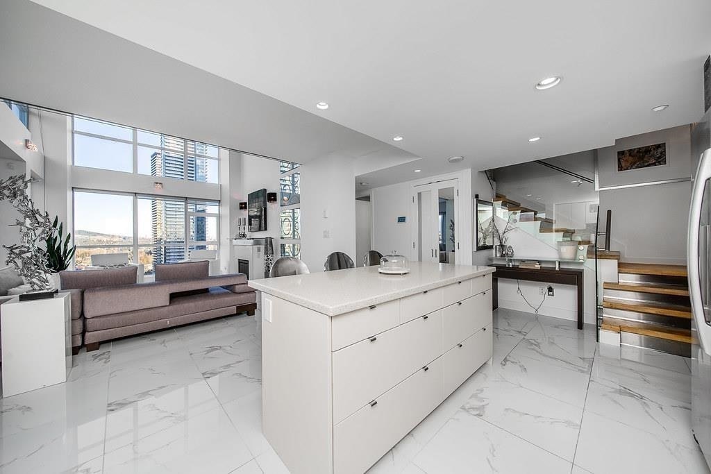 280X-4400 Buchanan Street, Burnaby, BC, V5C 0E3 - 8