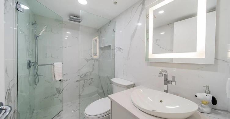 280X-4400 Buchanan Street, Burnaby, BC, V5C 0E3 - 11