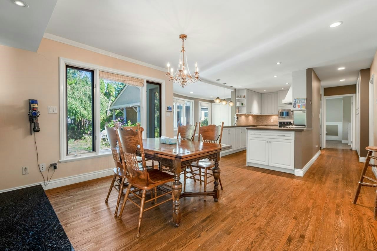 1545 W 49th Avenue, Vancouver, BC, V6M 2R6 - 5