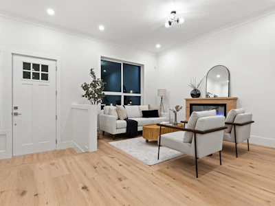 101-16623 18a Avenue - 3
