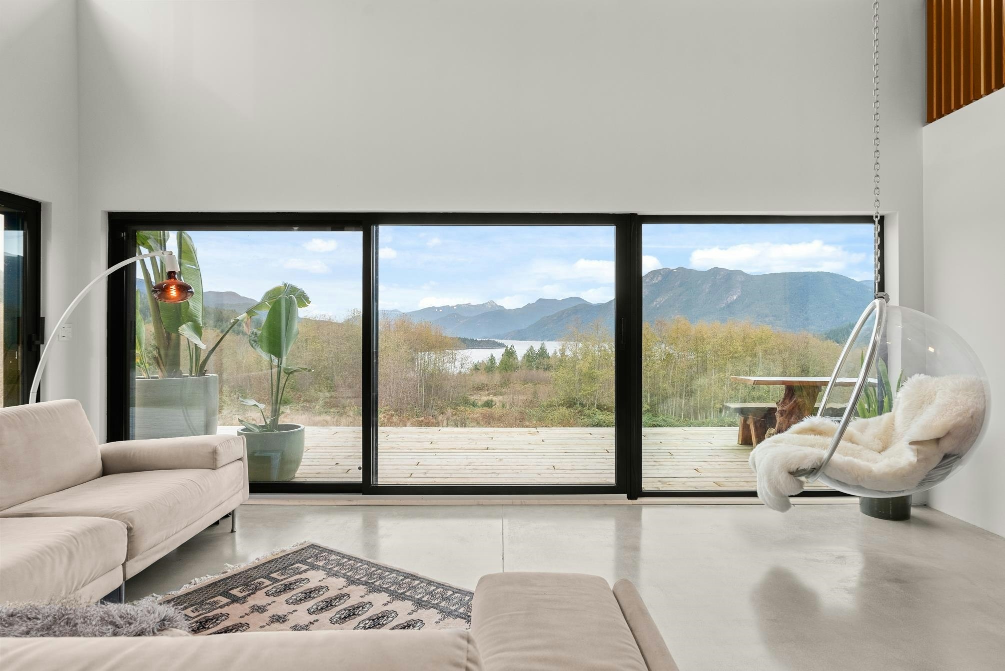 6400 Crowston Road - 5