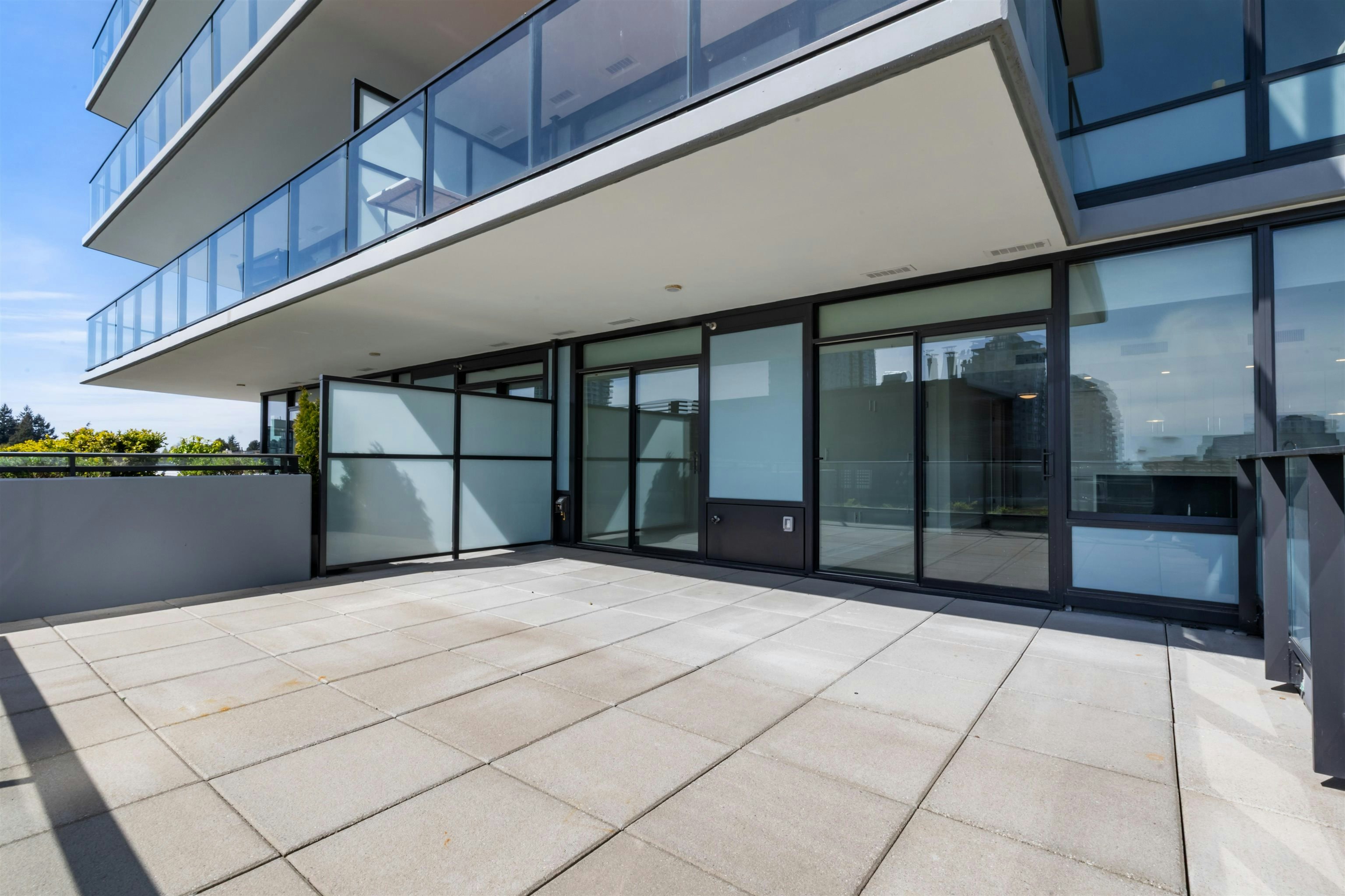 307-1588 Johnston Road, Surrey, BC, V4B 0C5 - 8