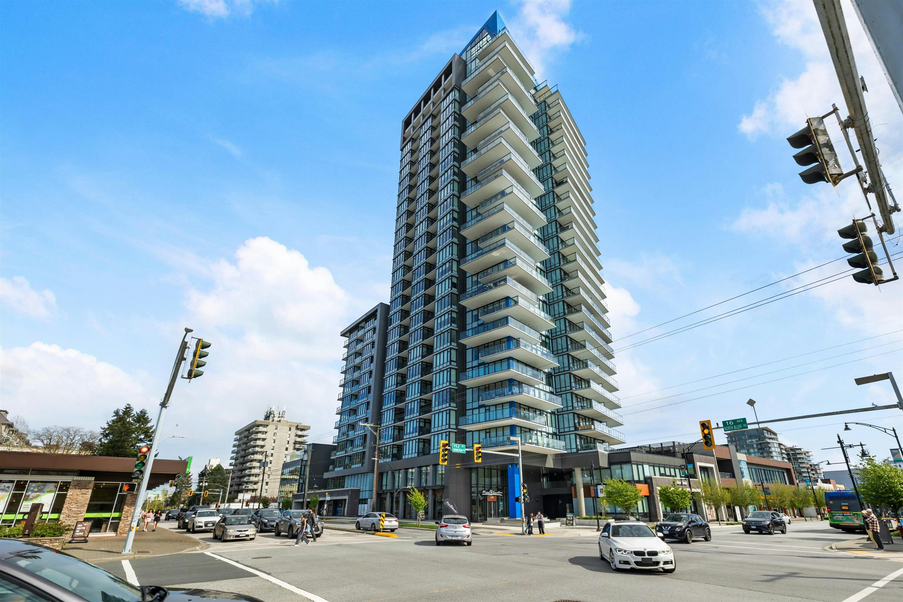 307-1588 Johnston Road, Surrey, BC, V4B 0C5