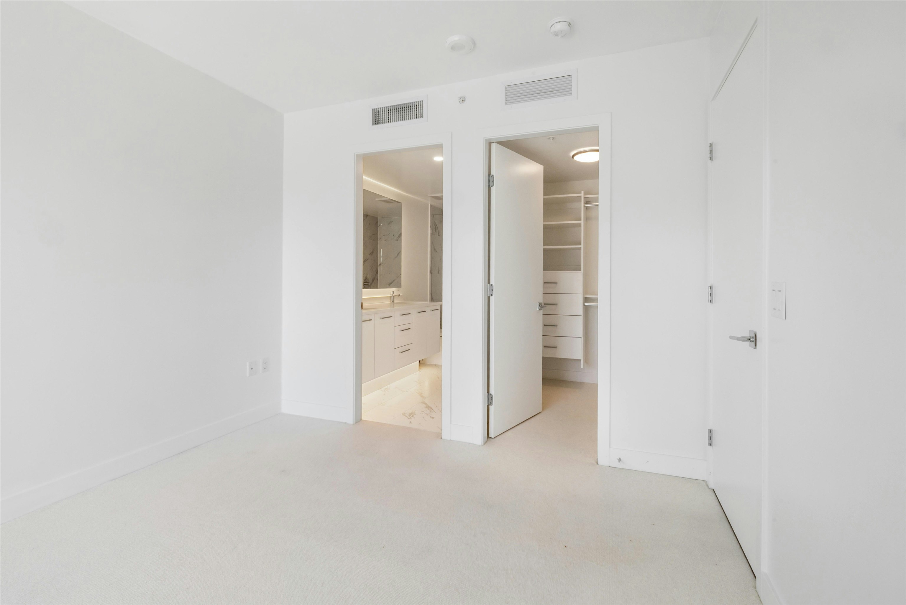 307-1588 Johnston Road, Surrey, BC, V4B 0C5 - 31