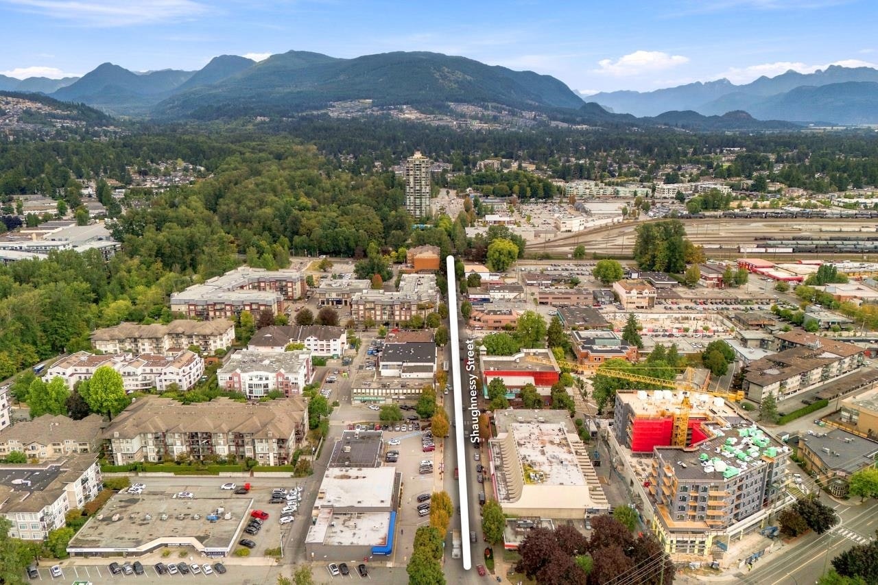 2381 Shaughnessy Street, Port Coquitlam, BC, V0X 0X0 - 11