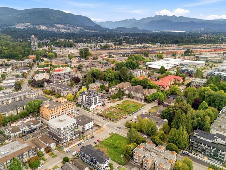 2381 Shaughnessy Street, Port Coquitlam, BC, V0X 0X0 - 14