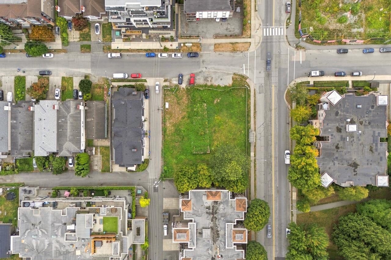 2381 Shaughnessy Street - 4