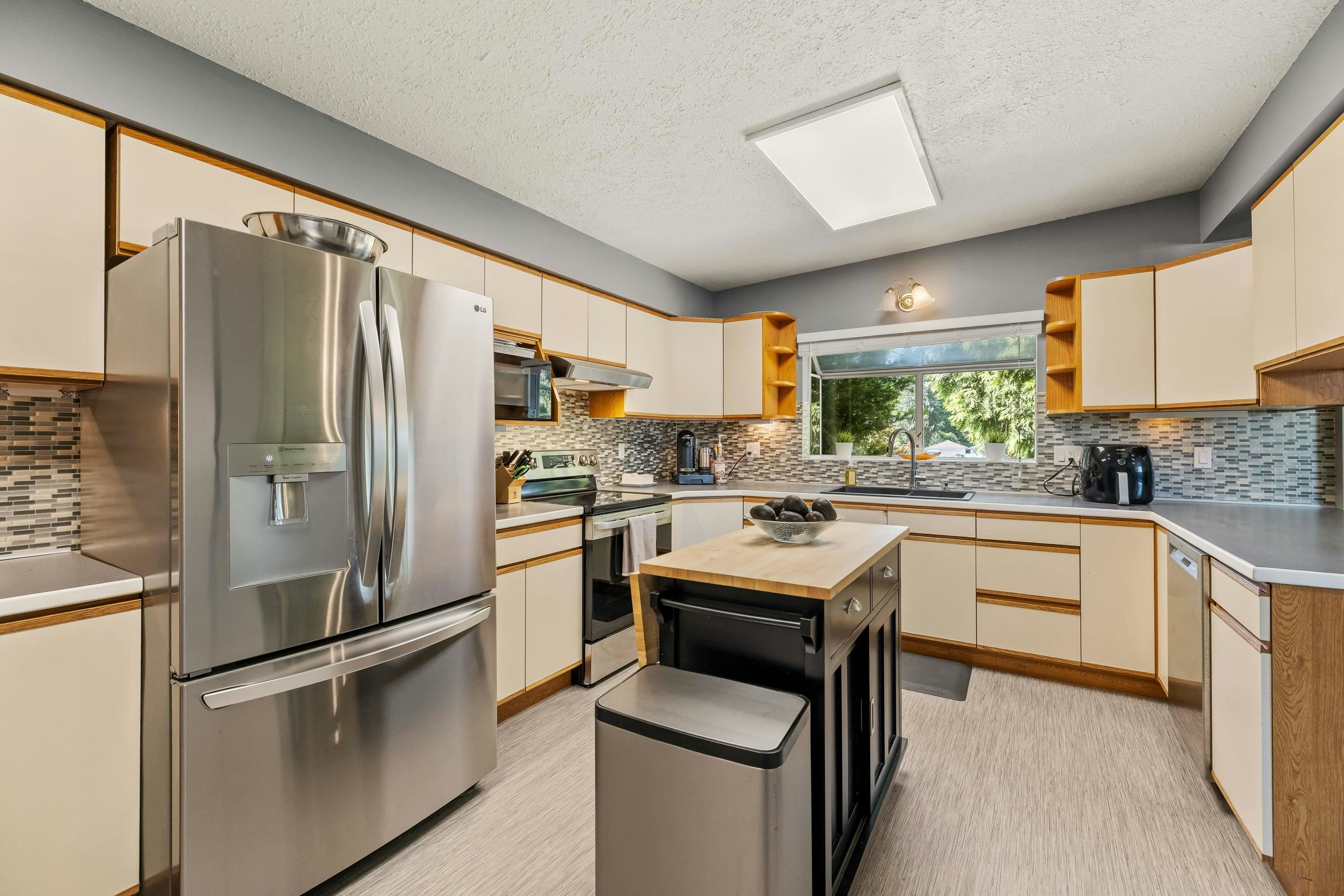 1908 Warwick Crescent, Port Coquitlam, BC, V3C 1L8 - 6