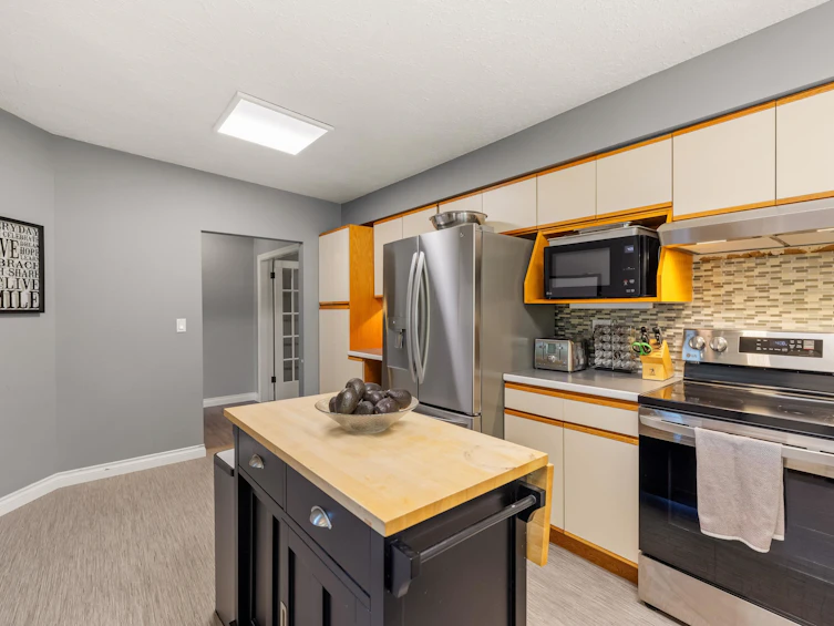 1908 Warwick Crescent, Port Coquitlam, BC, V3C 1L8 - 8