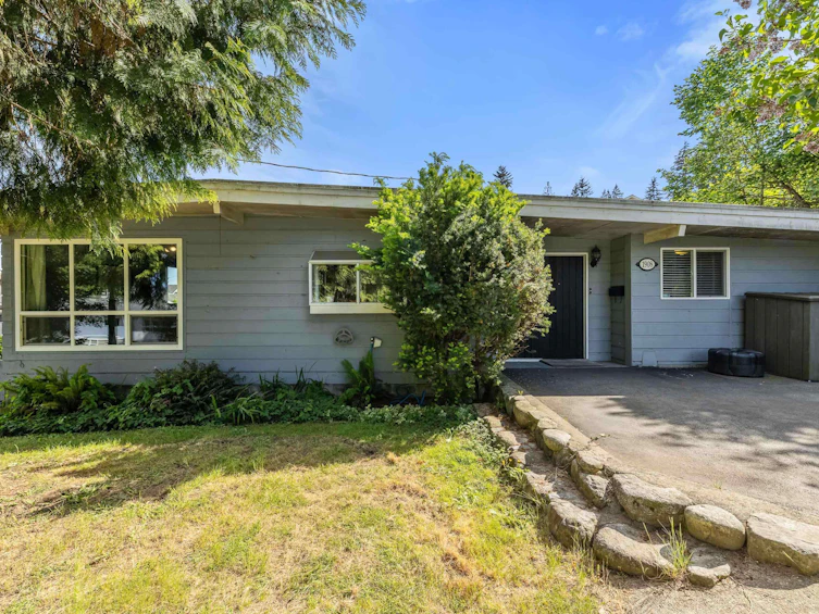 1908 Warwick Crescent, Port Coquitlam, BC, V3C 1L8