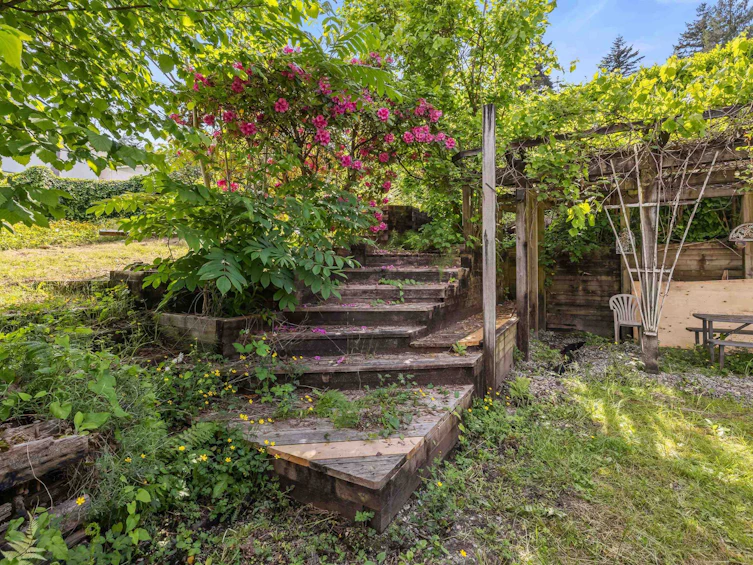 1908 Warwick Crescent, Port Coquitlam, BC, V3C 1L8 - 30