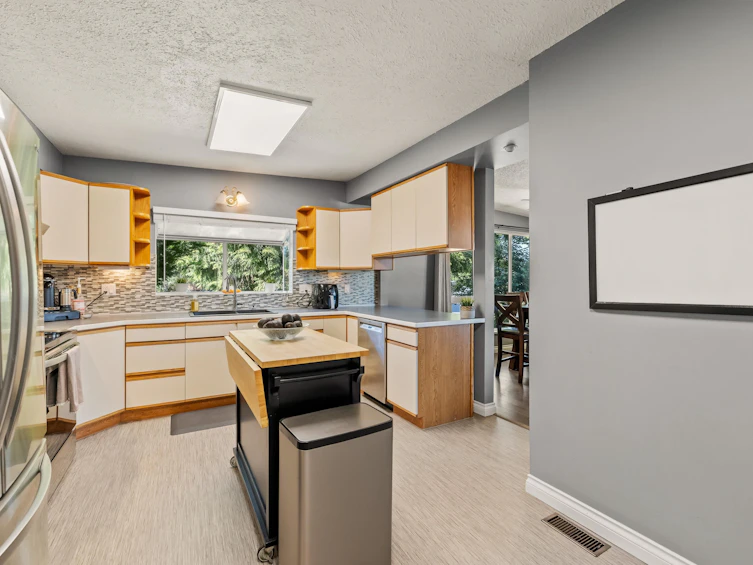 1908 Warwick Crescent, Port Coquitlam, BC, V3C 1L8 - 5