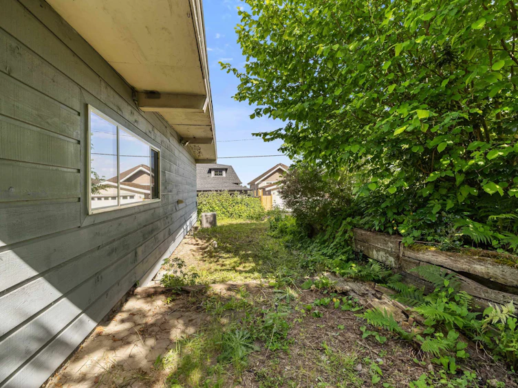1908 Warwick Crescent, Port Coquitlam, BC, V3C 1L8 - 29