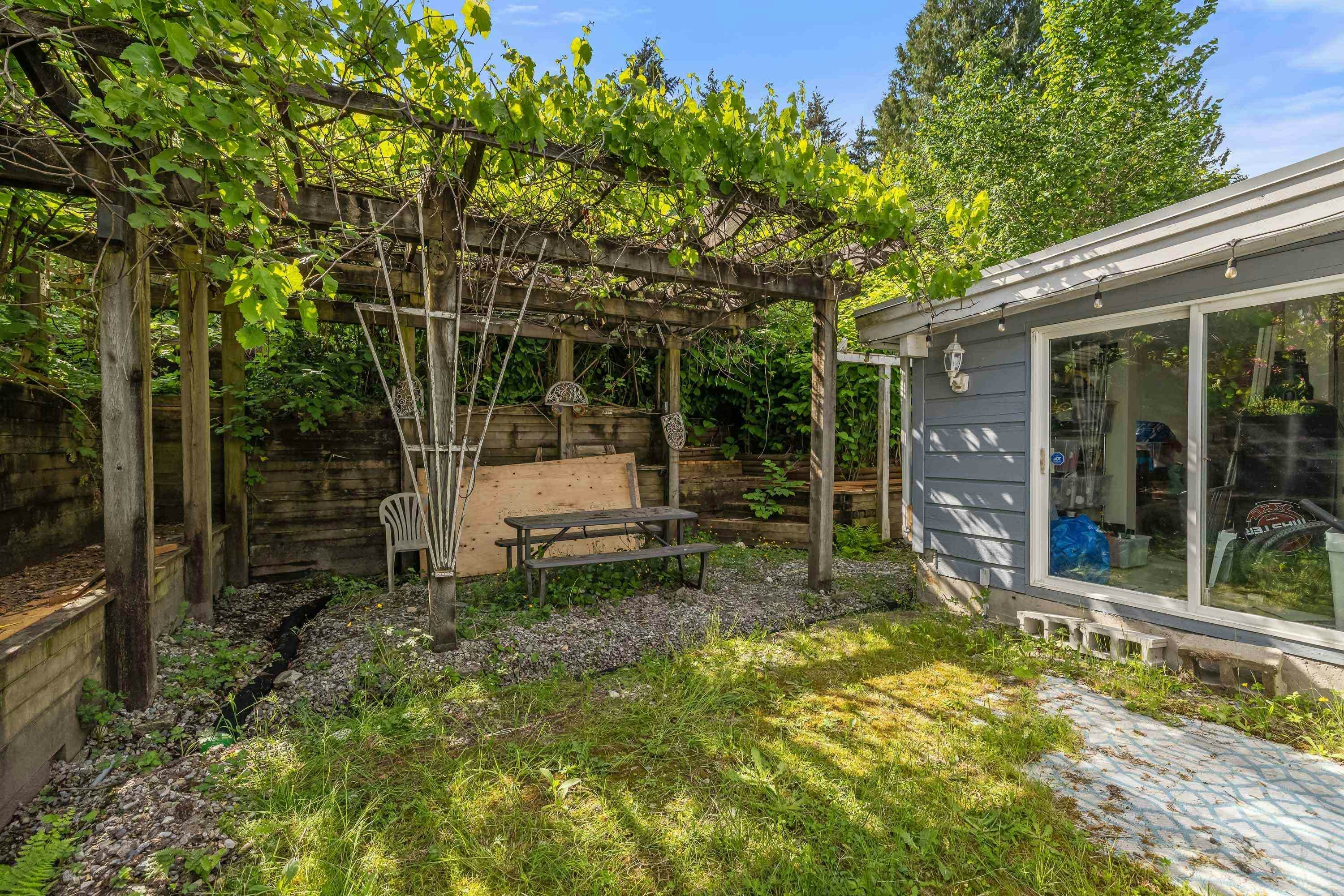 1908 Warwick Crescent, Port Coquitlam, BC, V3C 1L8 - 27