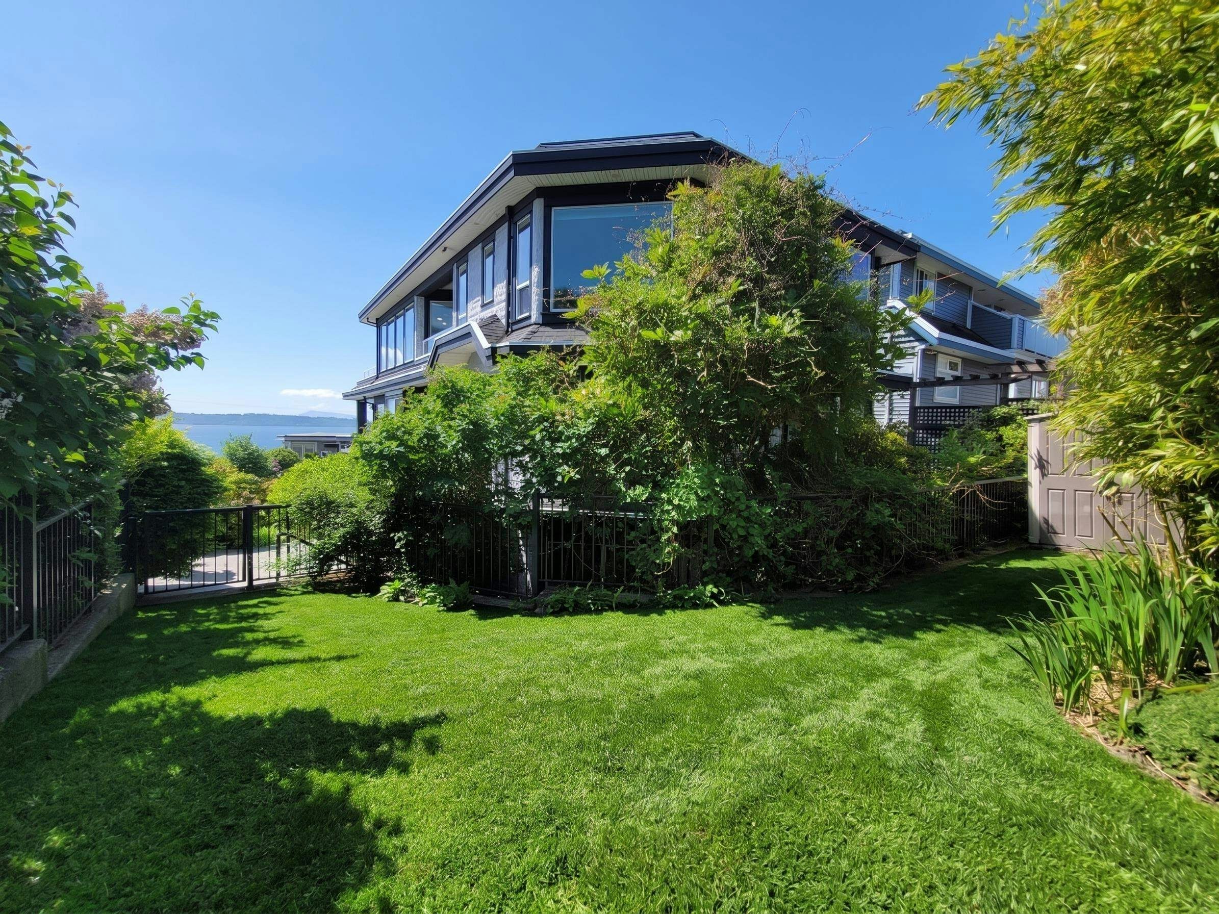 1087 Finlay Street, Surrey, BC, V4B 4K7 - 39