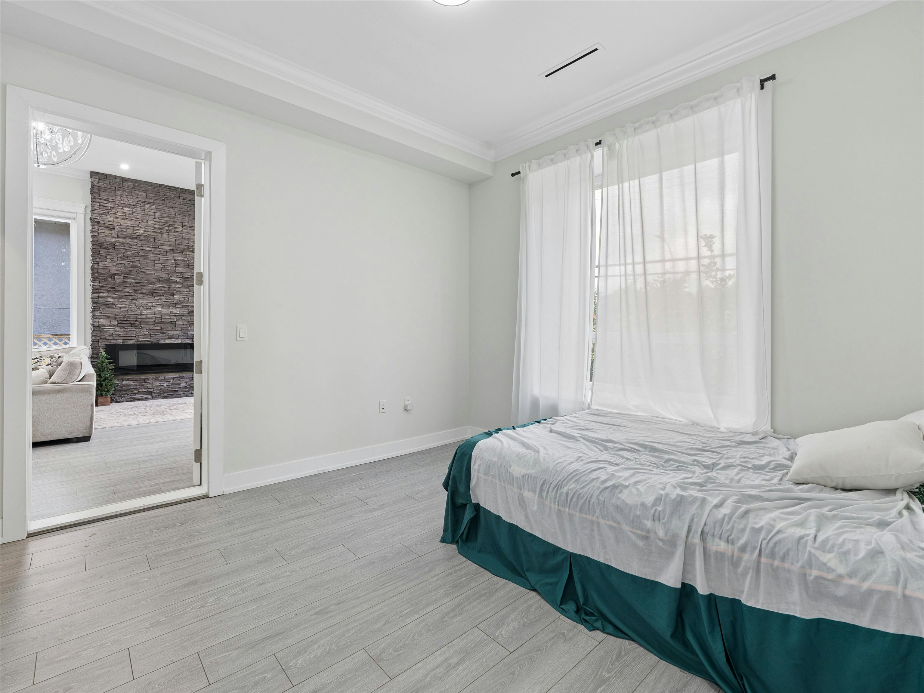 10850 156 Street, Surrey, BC, V3R 6J6 - 22