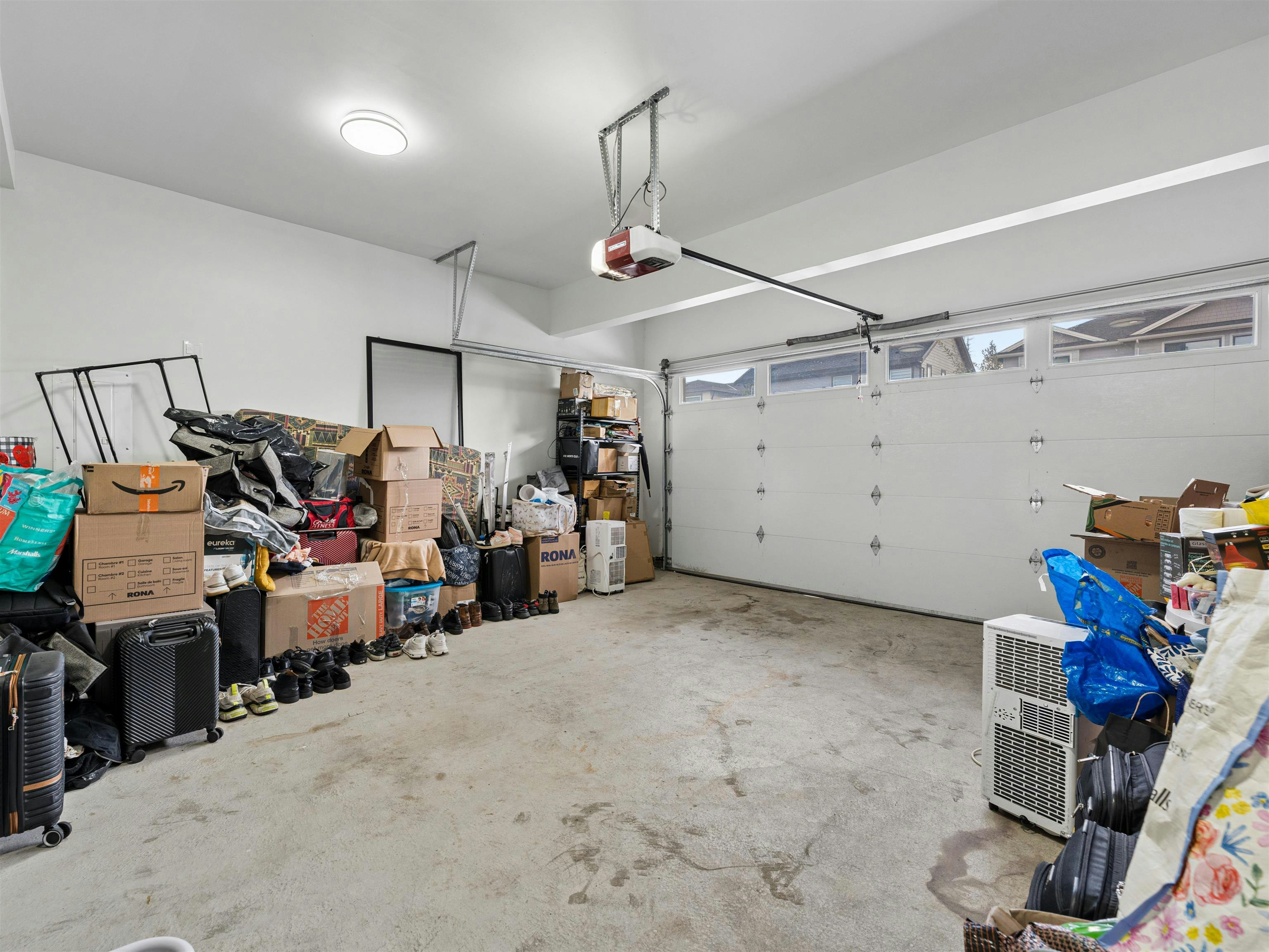 10850 156 Street, Surrey, BC, V3R 6J6 - 8