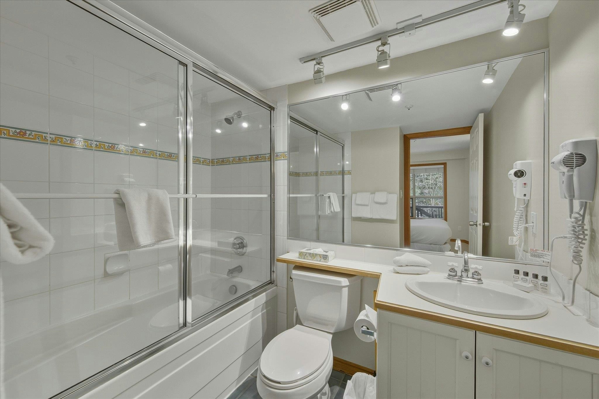 126-4800 Spearhead Drive, Whistler, BC, V8E 1G1 - 15