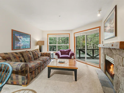 126-4800 Spearhead Drive - 2