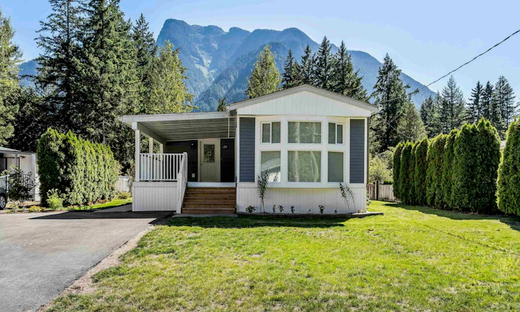 30-65367 Kawkawa Lake Road