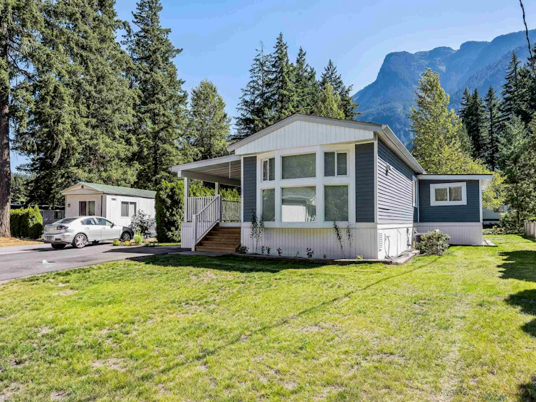 30-65367 Kawkawa Lake Road, Hope, BC, V0X 1L1 - 2