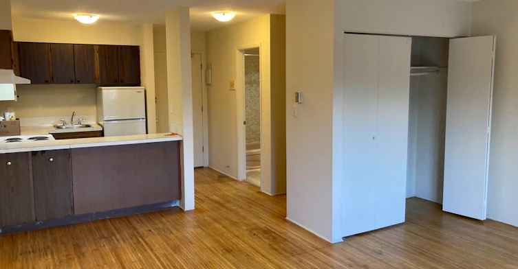 211-3570 E Hastings Street, Vancouver, BC, V5K 2A7 - 16