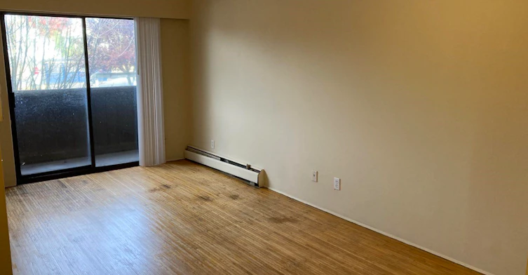 211-3570 E Hastings Street, Vancouver, BC, V5K 2A7 - 12