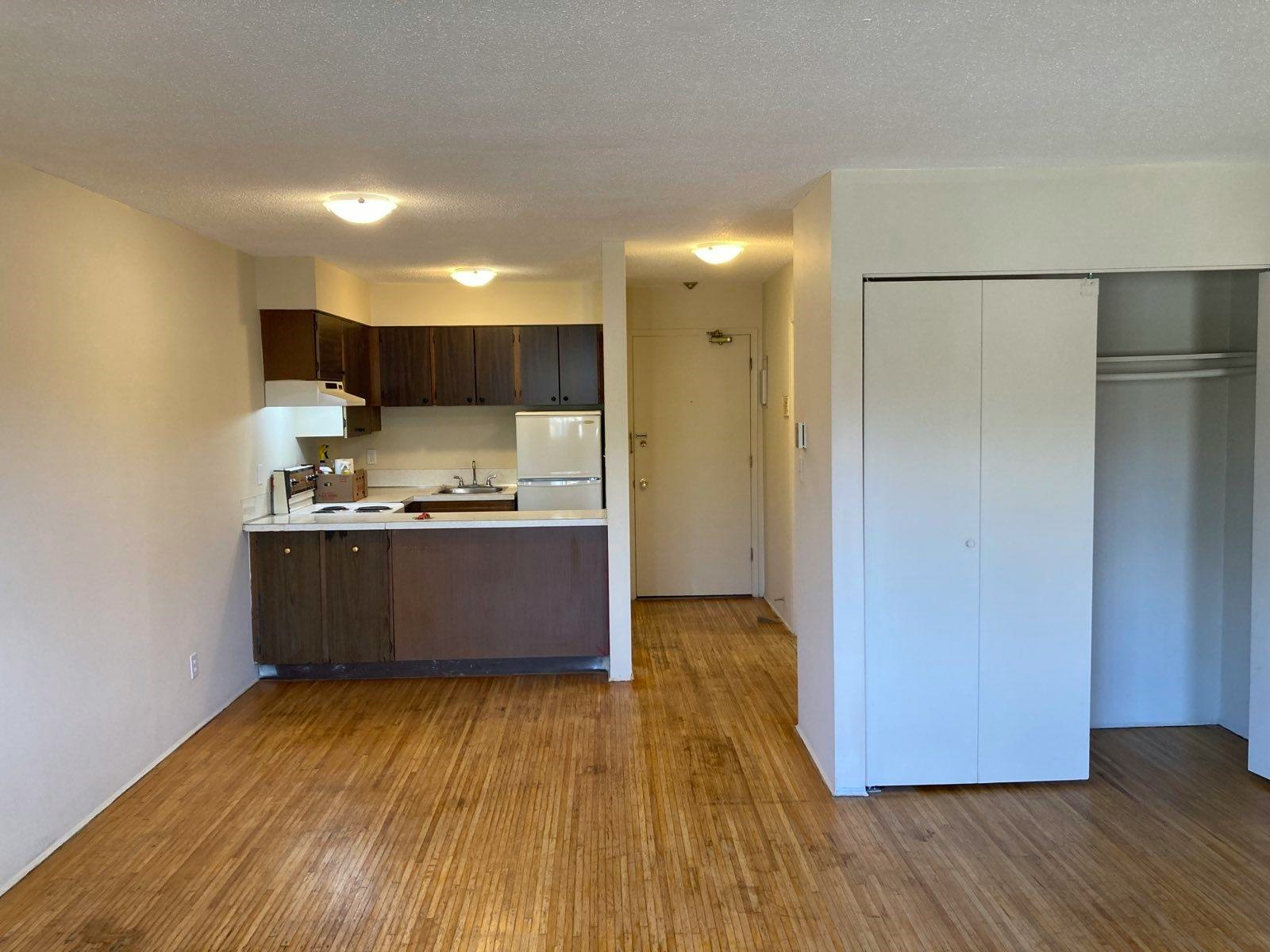 211-3570 E Hastings Street, Vancouver, BC, V5K 2A7 - 11