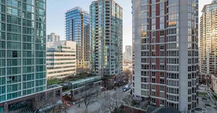 807-819 Hamilton Street, Vancouver, BC, V6B 6M2 - 15