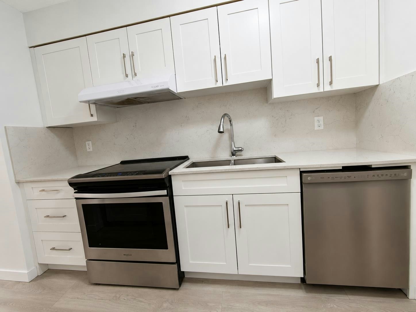409-2024 W Fullerton Avenue, North Vancouver, BC, V7P 3G8 - 13