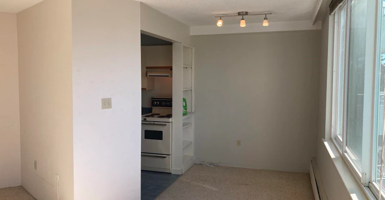 503-4691 W 10th Avenue, Vancouver, BC, V6R 2J3 - 8