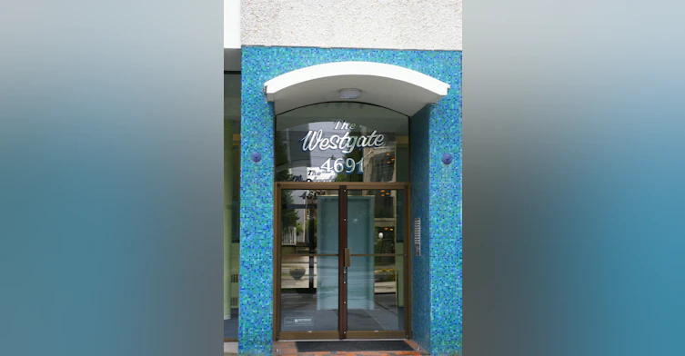 503-4691 W 10th Avenue, Vancouver, BC, V6R 2J3 - 4
