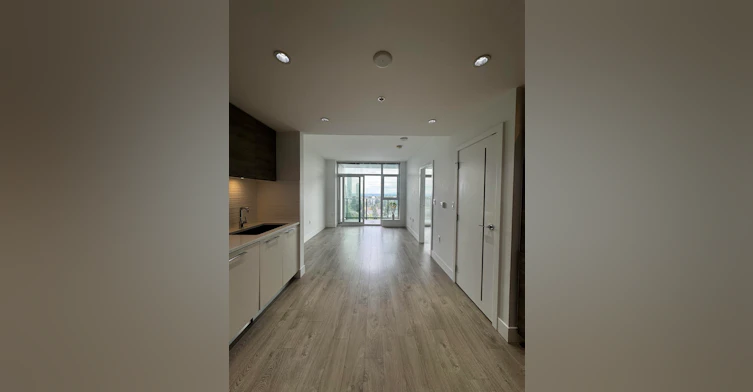 709-7388 Kingsway, Burnaby, BC, V3N 0G9 - 11