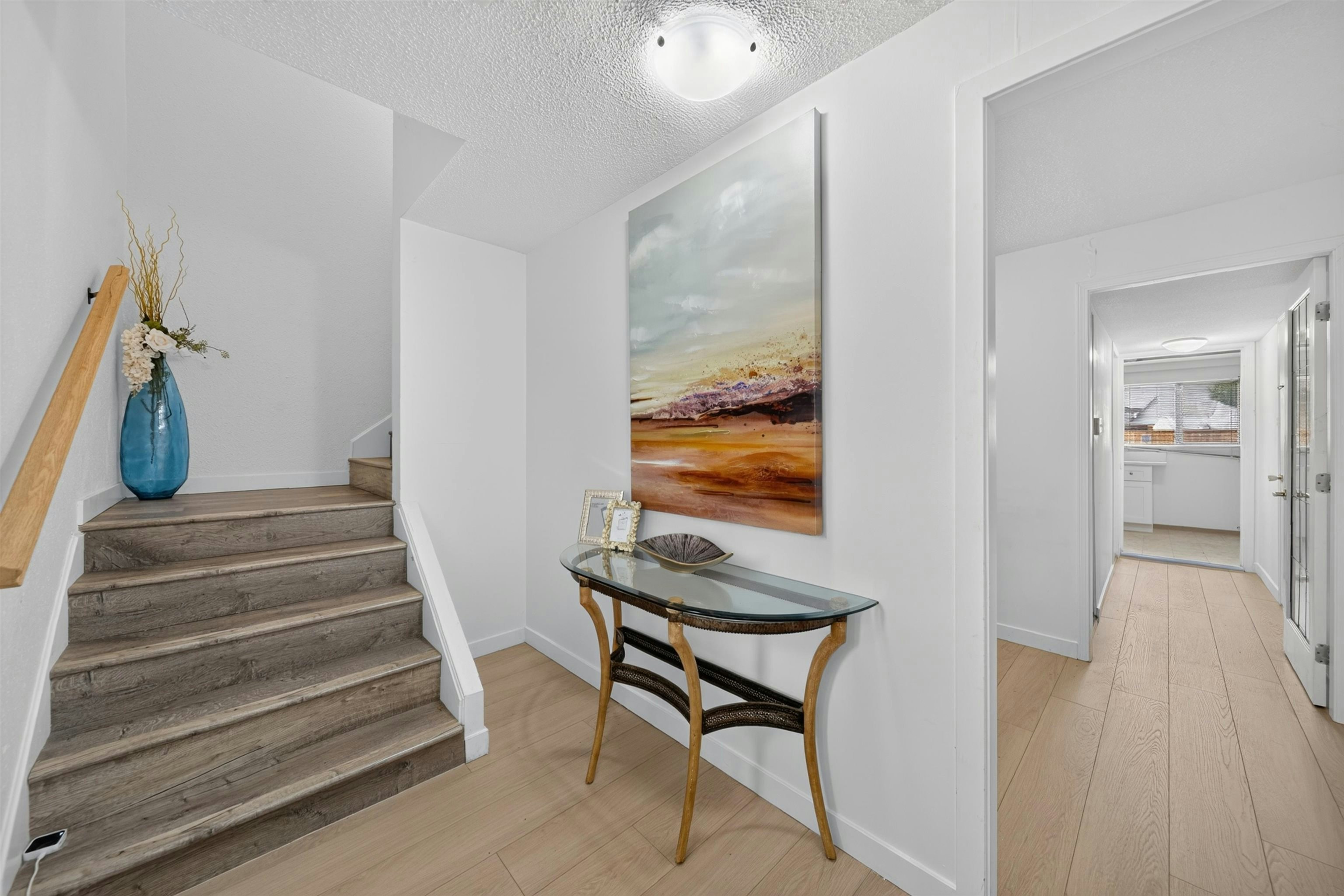 6439 Azure Road, Richmond, BC, V7C 2R8 - 6