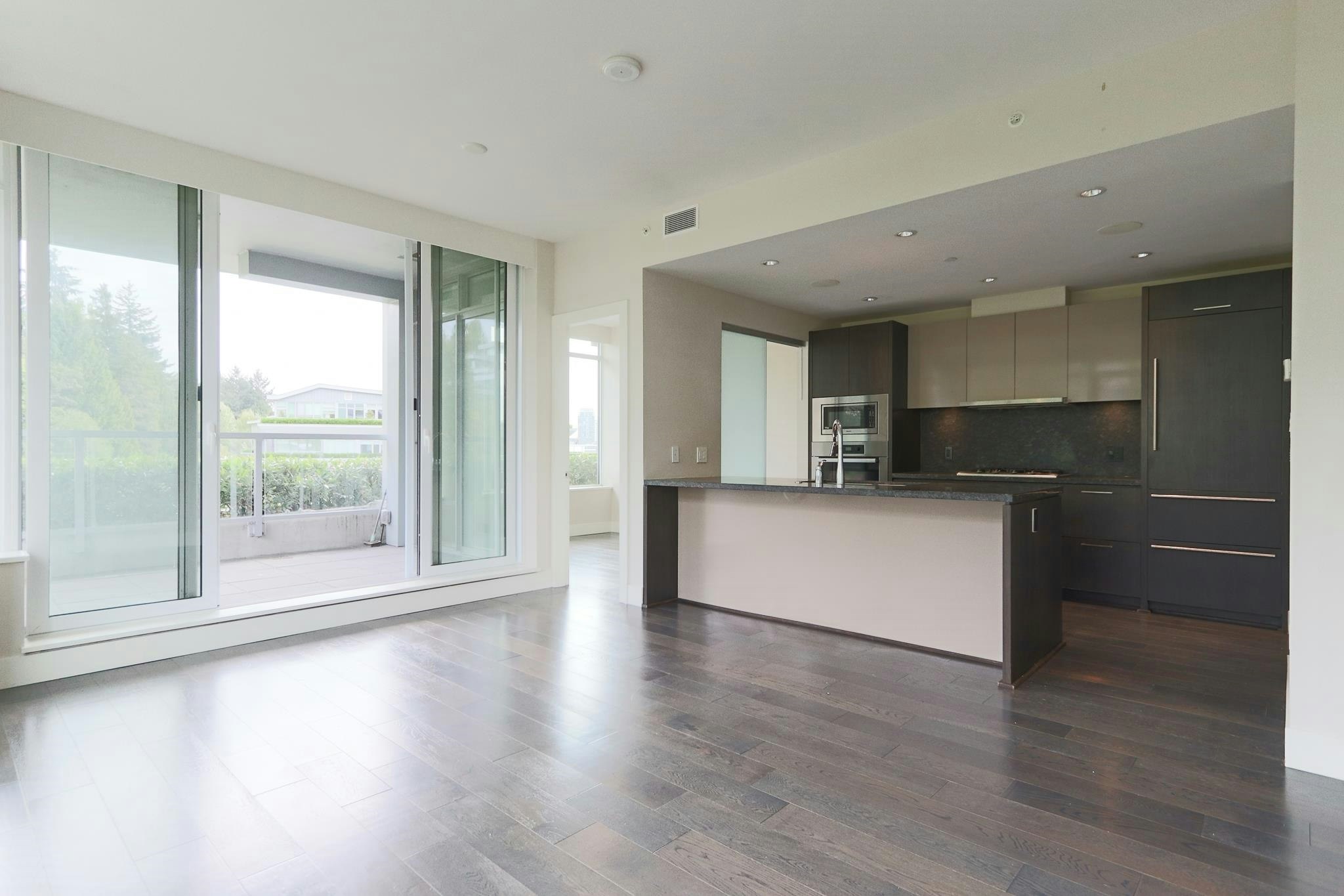 600-866 Arthur Erickson Place Place, West Vancouver, BC, V7T 0B2 - 3