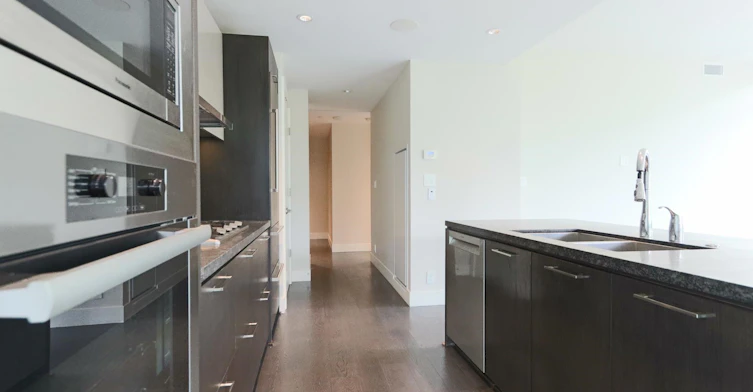600-866 Arthur Erickson Place Place, West Vancouver, BC, V7T 0B2 - 12