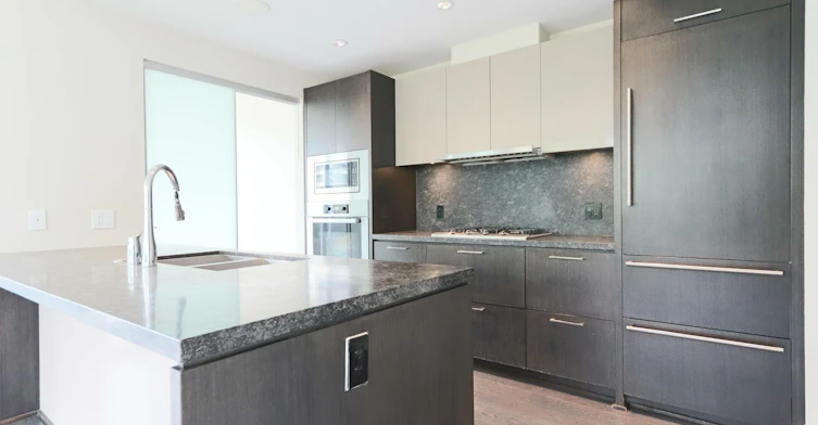 600-866 Arthur Erickson Place Place, West Vancouver, BC, V7T 0B2 - 9