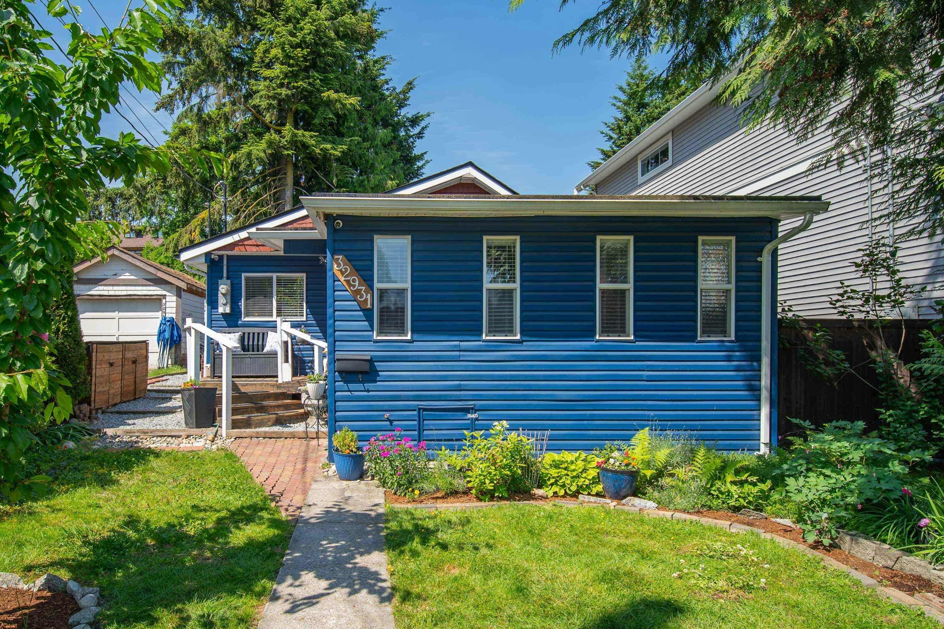 32931 1 Avenue - 2