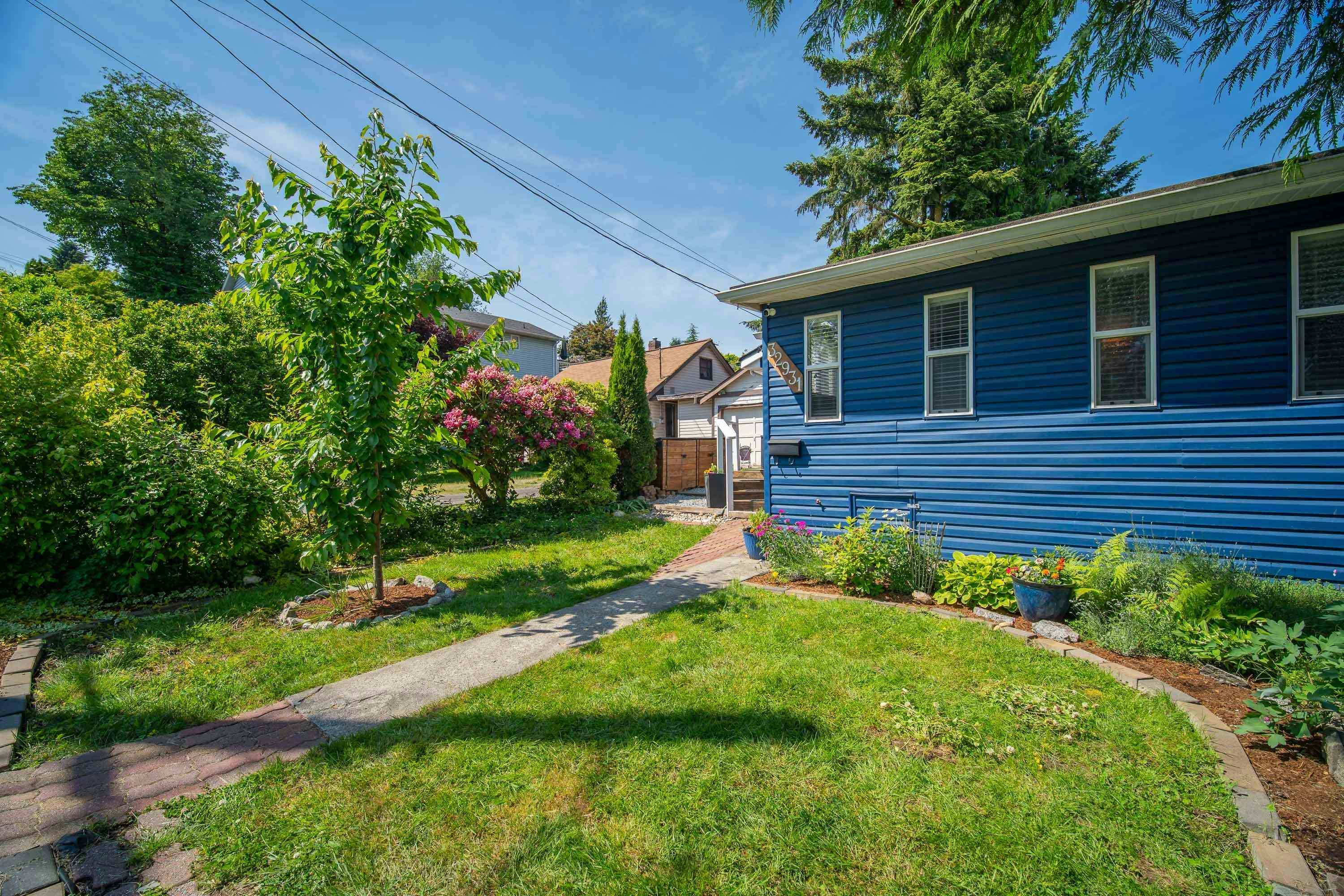 32931 1 Avenue - 4