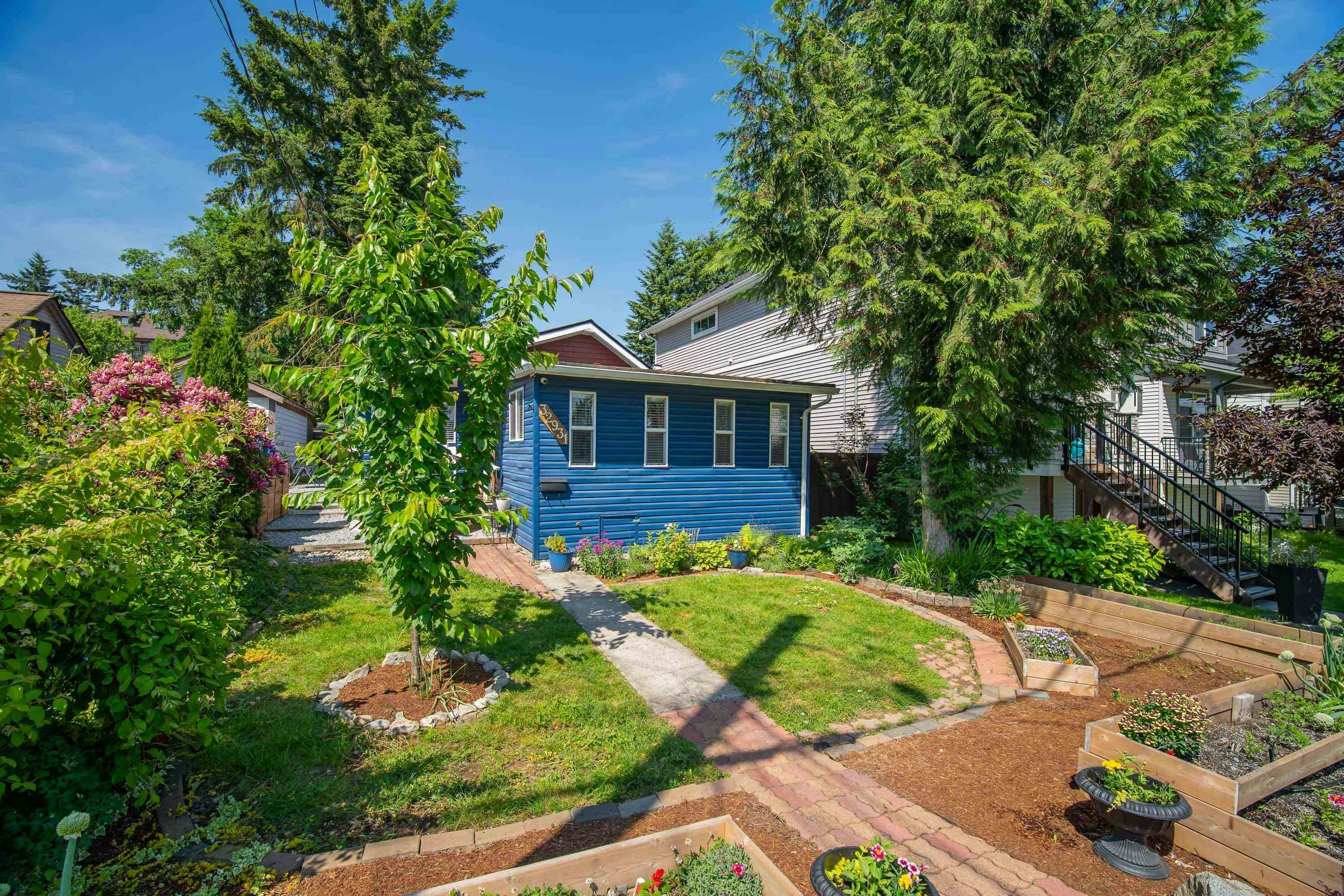 32931 1 Avenue - 3