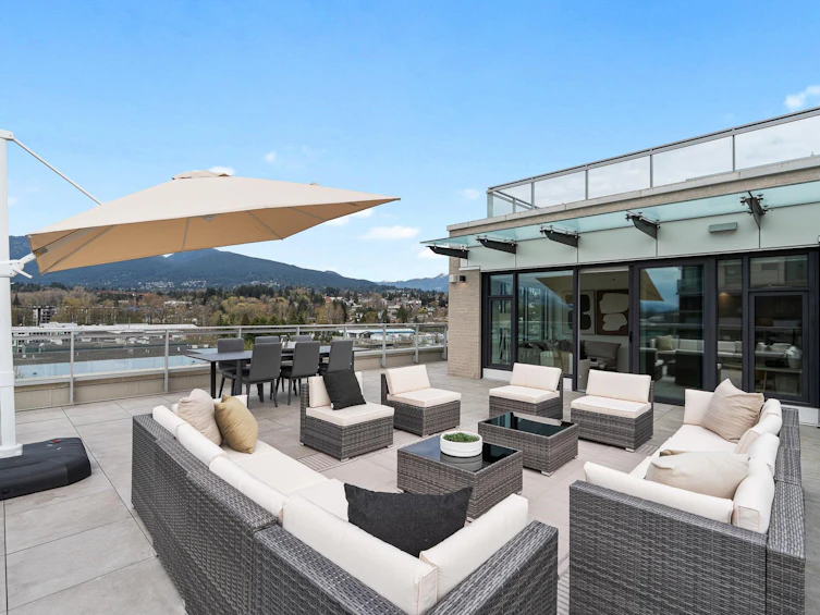 703-755 Harbourside Drive, North Vancouver, BC, V7P 0G1