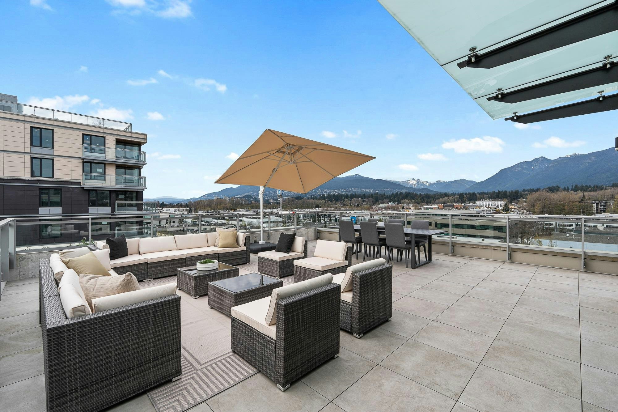 703-755 Harbourside Drive, North Vancouver, BC, V7P 0G1 - 3