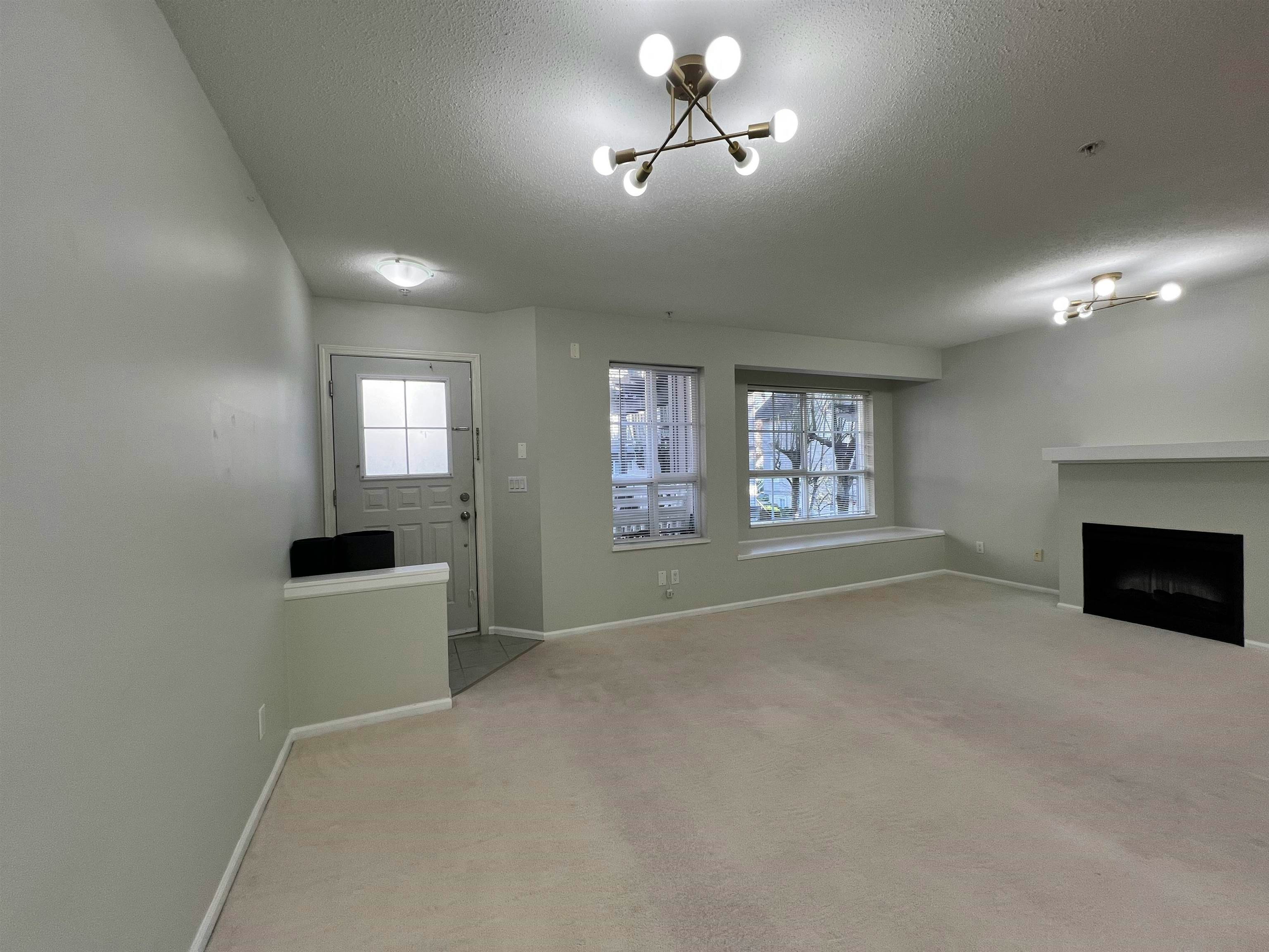 7088 17th Avenue, Burnaby, BC, V3N 1K5 - 4