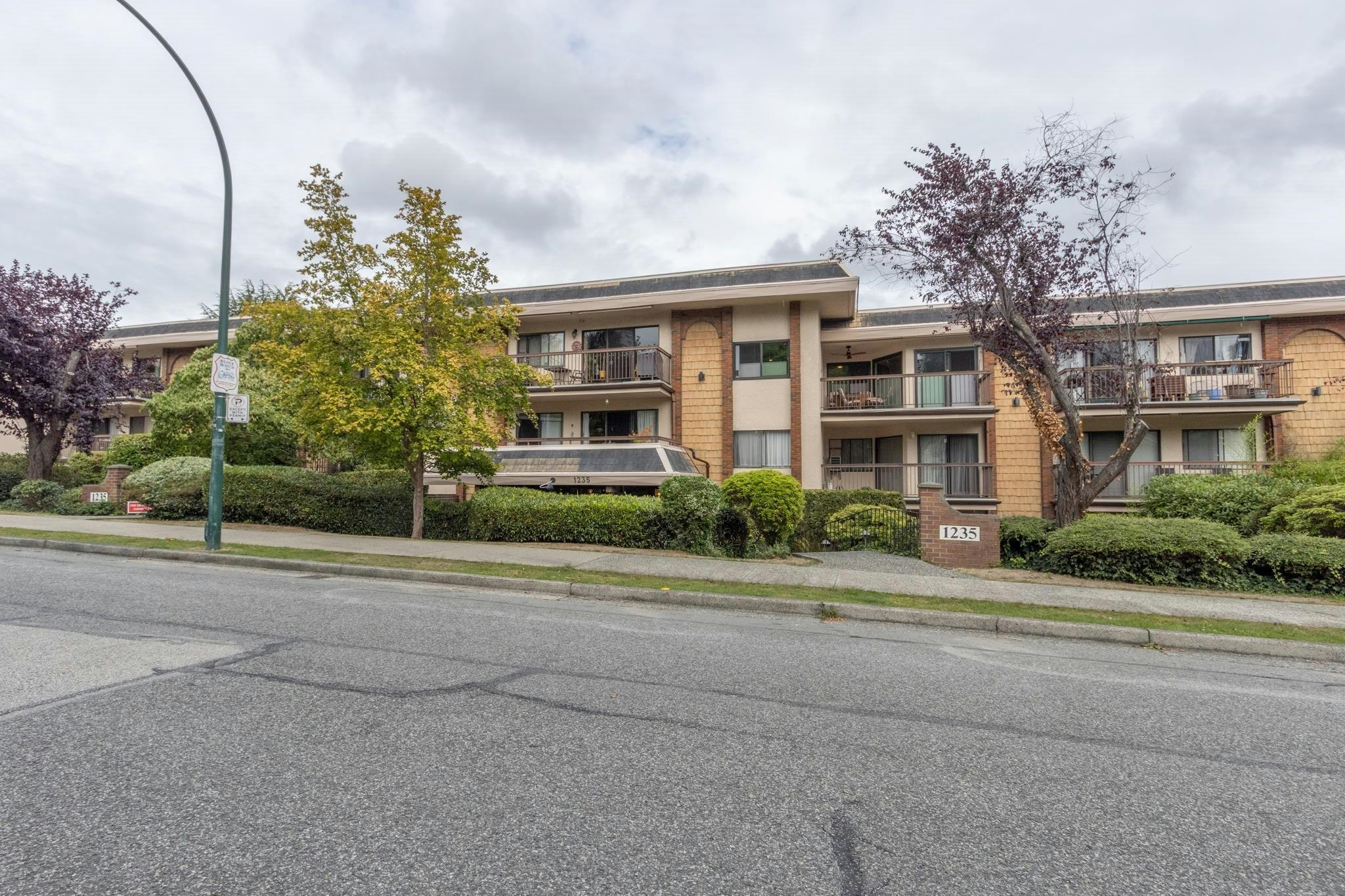 202-1235 15th Avenue, Vancouver, BC, V6H 2V6