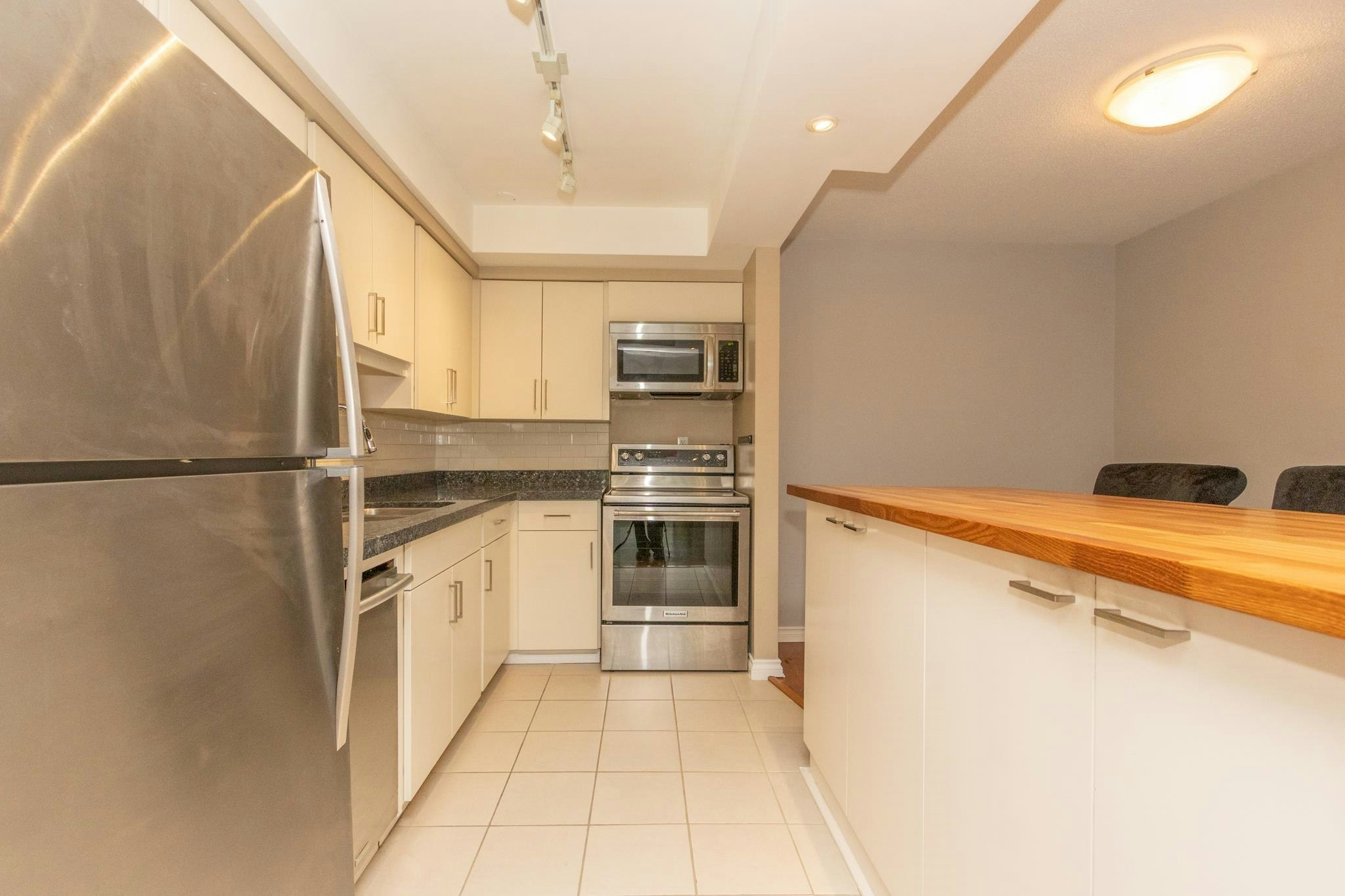 202-1235 15th Avenue, Vancouver, BC, V6H 2V6 - 11
