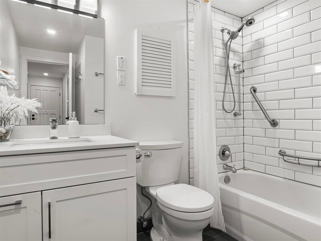1253 Plateau Drive, North Vancouver, BC, V7P 2J3 - 12
