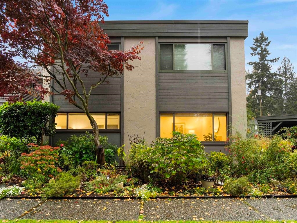 1253 Plateau Drive, North Vancouver, BC, V7P 2J3 - 17
