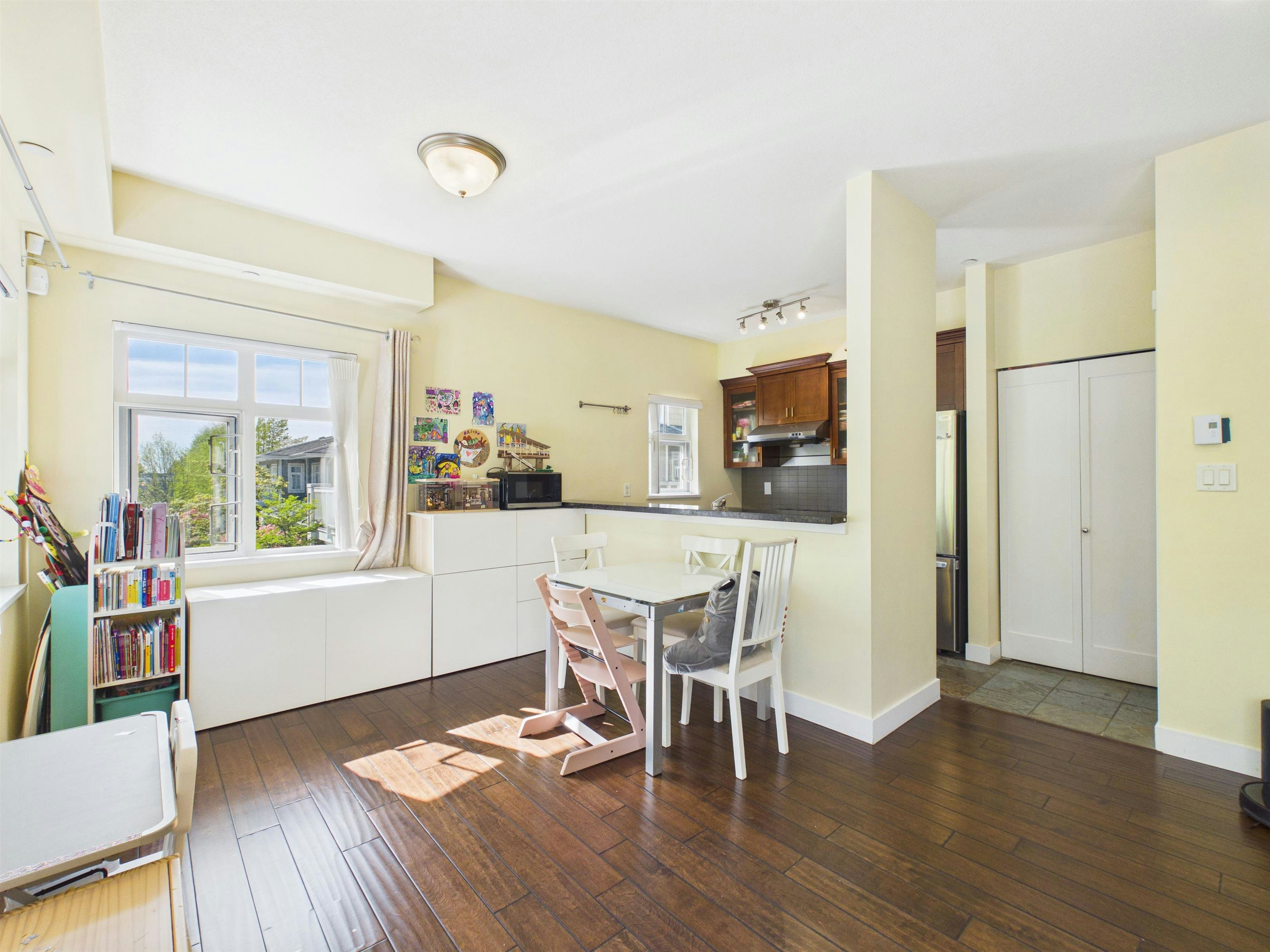 141-7388 Macpherson Avenue, Burnaby, BC, V5J 0A1 - 4
